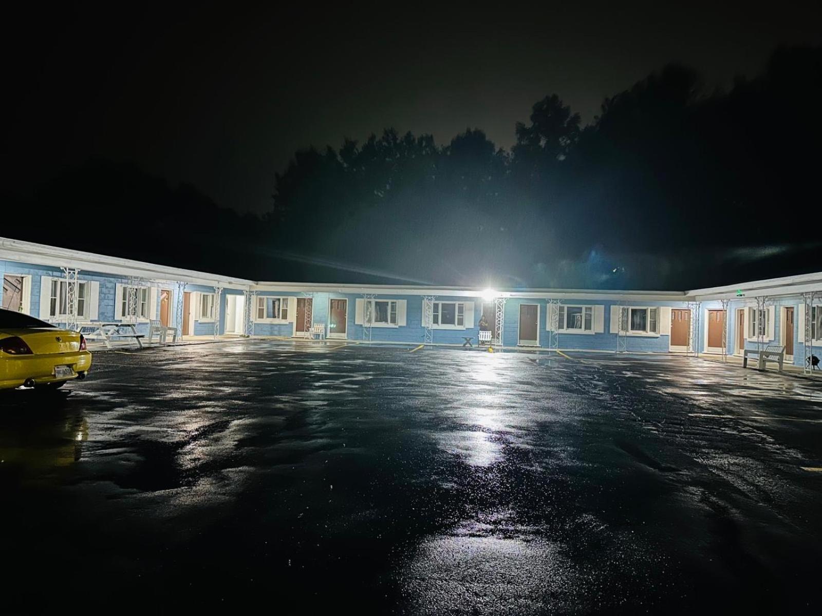 Stiles Motel Hill View Woodstock Eksteriør bilde